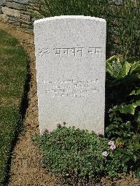 St. Souplet British Cemetery - Nand Ram, 